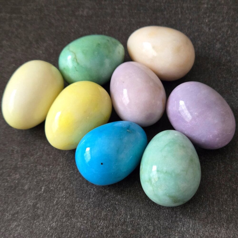 Vintage Marble Alabaster Stone Eggs, Set of 8